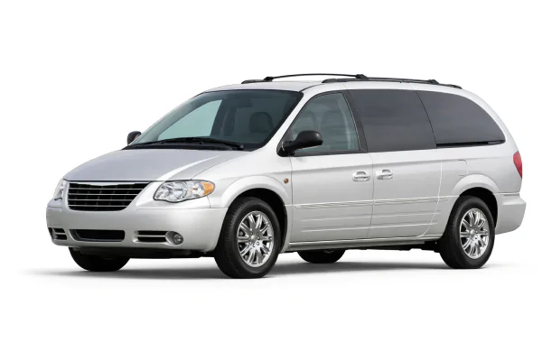 Замена лобового стекла на Chrysler Town&Country IV