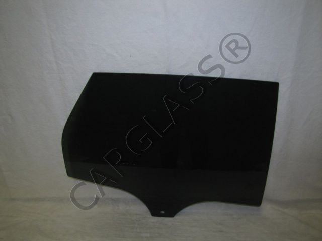 Фото Боковое стекло на форд фокус, ford focus в наличии на нашем складе